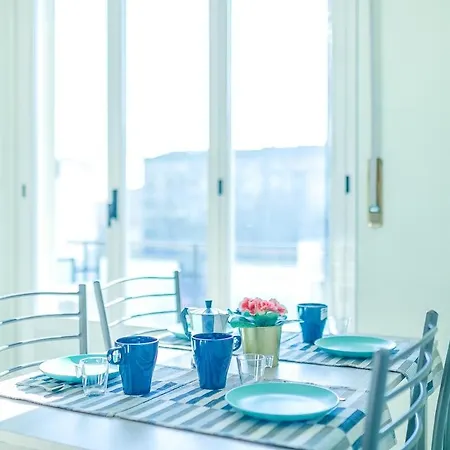 Apartmán Navigli - Centro Duomo - Spacious 2 - Comfort *